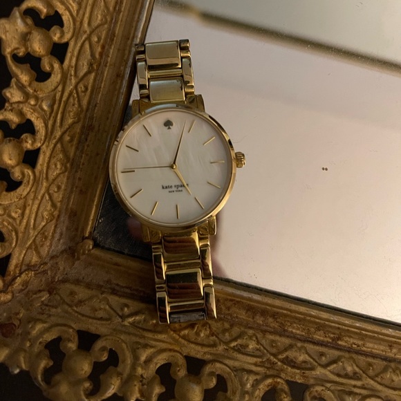 Kate Spade Watch - Picture 2 of 4